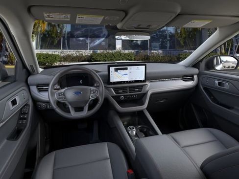 New 2026 Ford Explorer Active w/ Active Comfort Package image 10