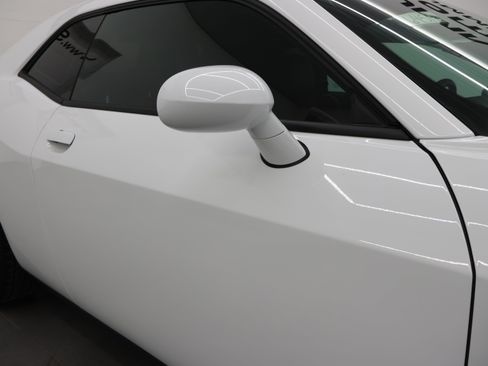 Used 2021 Dodge Challenger R/T Scat Pack w/ Dynamics Package RWD image 25