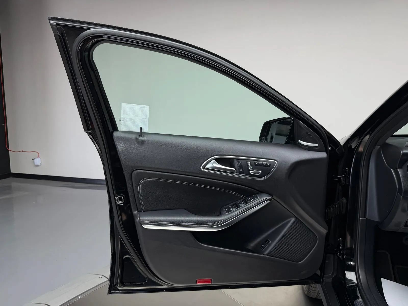 Used 2018 Mercedes-Benz GLA 250 w/ Multimedia Package image 23