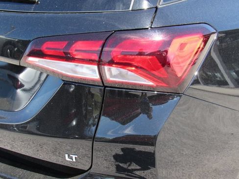 Used 2024 Chevrolet Equinox LT FWD image 13