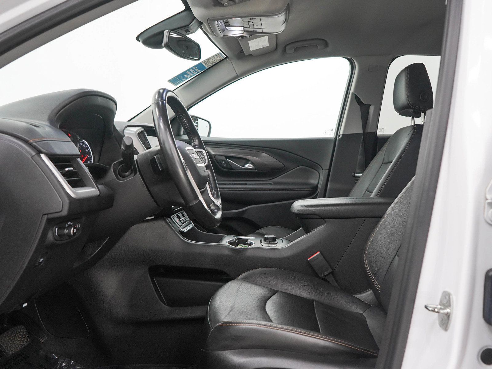 Used 2020 GMC Terrain SLT w/ Preferred Package AWD/4WD image 24