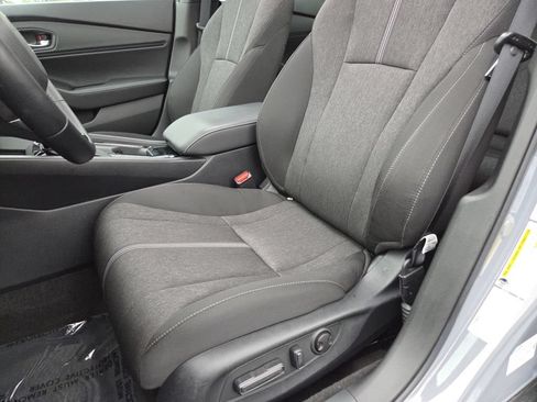 Used 2023 Honda Accord Sport image 28