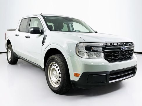 Used 2023 Ford Maverick XL FWD image 2