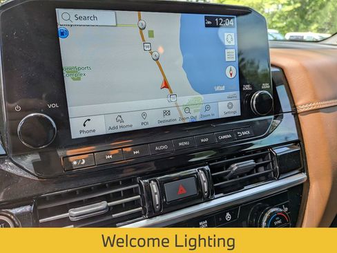 Used 2022 Nissan Pathfinder Platinum w/ Lighting Package (N93) FWD image 23