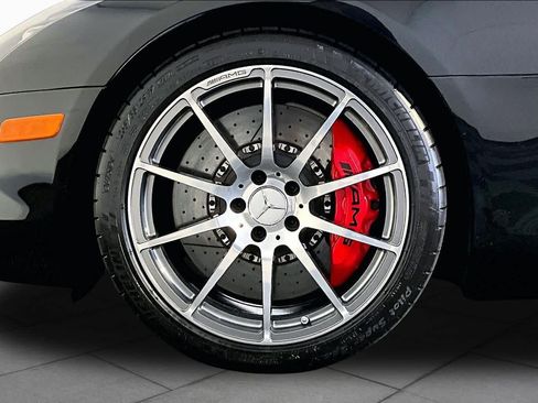 Used 2012 Mercedes-Benz SLS AMG Roadster image 10
