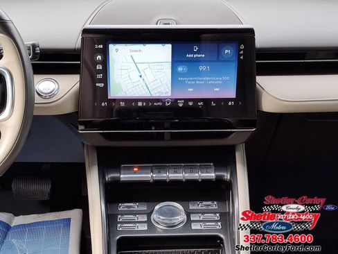 Used 2024 Lincoln Nautilus Premier image 23