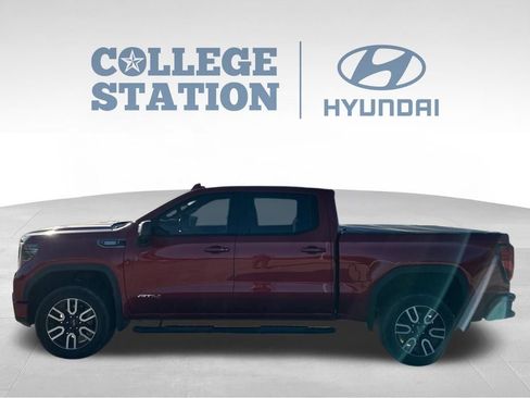 Used 2023 GMC Sierra 1500 AT4 w/ AT4 Preferred Package image 9