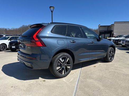 New 2026 Volvo XC60 B5 Plus w/ Protection Package Premier AWD/4WD image 7