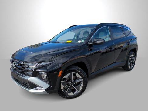 Certified 2025 Hyundai Tucson SEL image 1