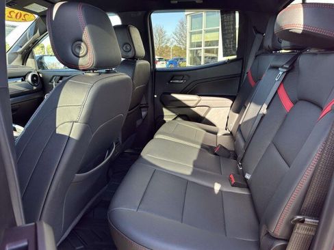 Certified 2024 Chevrolet Colorado Z71 w/ Z71 Convenience Package 2 image 14