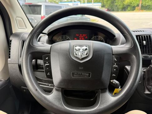 Used 2019 RAM ProMaster 2500 FWD image 8