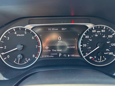 Used 2025 Nissan Rogue SV FWD image 42