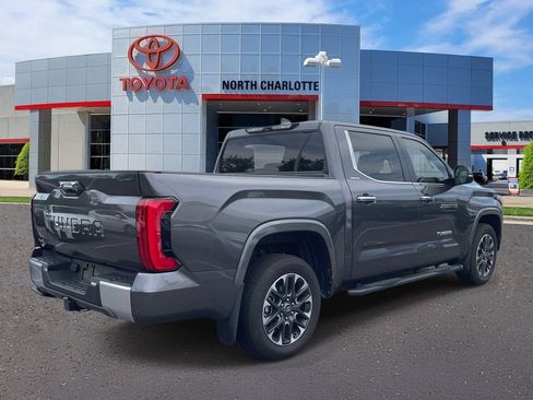 Used 2025 Toyota Tundra Limited AWD/4WD image 7