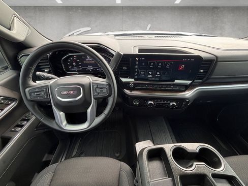 Used 2024 GMC Sierra 1500 Elevation w/ LPO, Elevation Black Package image 21