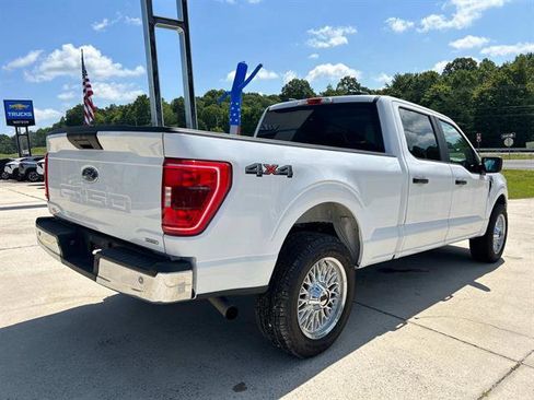 Used 2021 Ford F150 XLT image 4