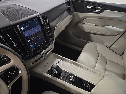 Used 2025 Volvo XC60 T8 Core w/ Climate Package image 11