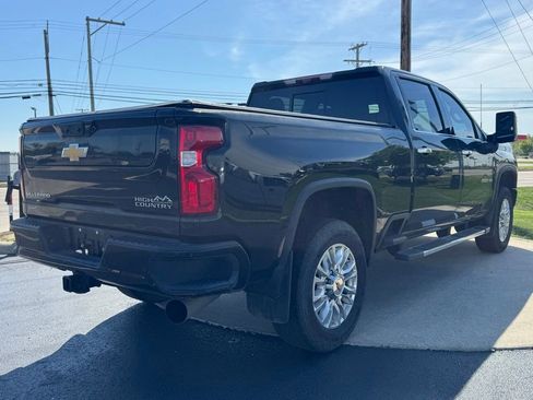 Used 2022 Chevrolet Silverado 2500 High Country AWD/4WD image 7
