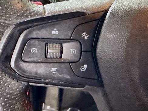 Used 2022 Chevrolet TrailBlazer RS FWD image 14