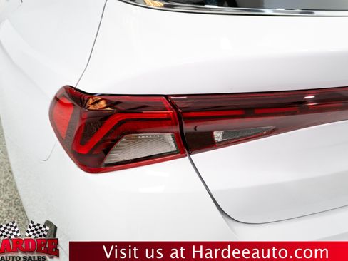 Used 2024 Kia K5 EX w/ EX Premium Package FWD image 9