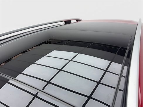 Used 2023 Mercedes-Benz EQB 350 4MATIC SUV w/ Exclusive Package image 13