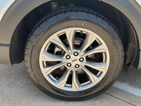 Used 2023 Ford Explorer Limited RWD image 7