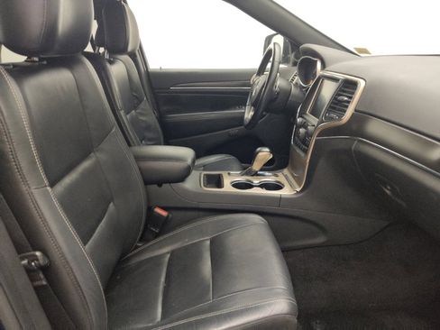 Used 2017 Jeep Grand Cherokee Limited RWD image 21
