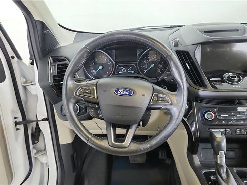 Used 2018 Ford Escape Titanium w/ Ford Safe & Smart Package AWD/4WD image 14