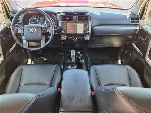 Used 2023 Toyota 4Runner TRD Off-Road Premium AWD/4WD image 18