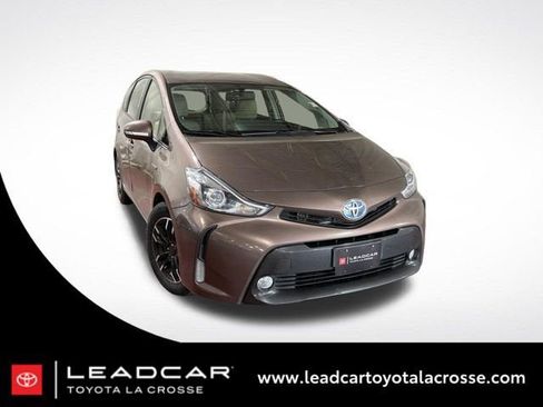 Used 2015 Toyota Prius V Five FWD image 1