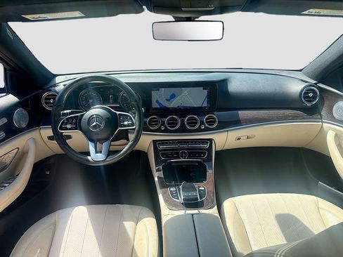 Used 2019 Mercedes-Benz E 450 4MATIC Sedan w/ Premium Package image 26