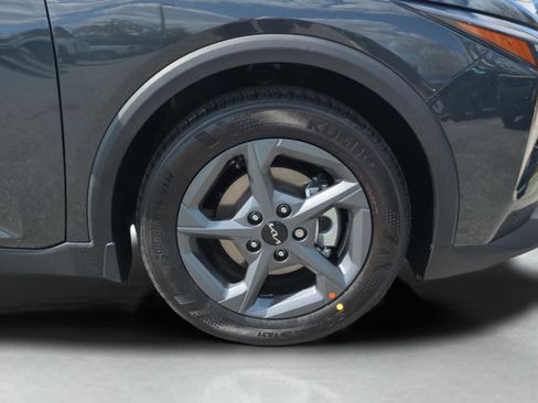 New 2026 Kia K4 FWD image 9