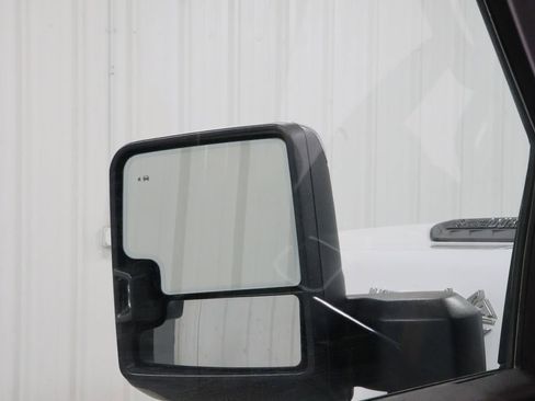 Used 2022 Chevrolet Silverado 3500 High Country AWD/4WD image 23
