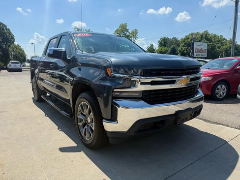 Used 2020 Chevrolet Silverado 1500 LT image 2