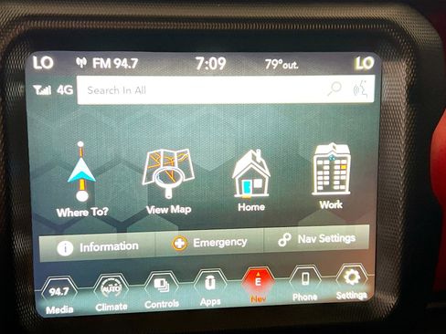 Used 2022 Jeep Gladiator Rubicon image 7