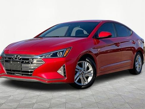 Used 2020 Hyundai Elantra SEL image 2