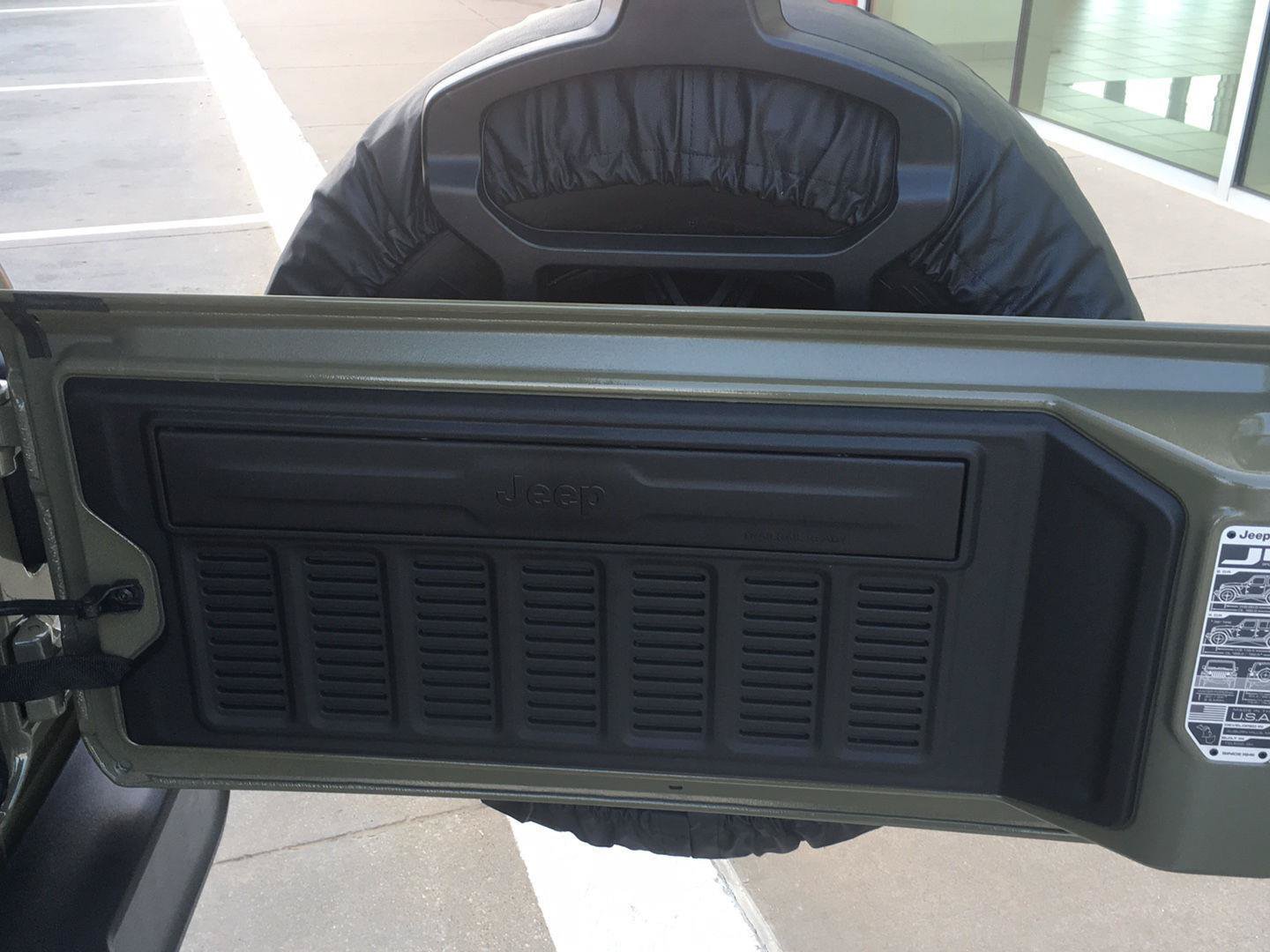 Used 2026 Jeep Wrangler Unlimited Sport AWD/4WD image 32