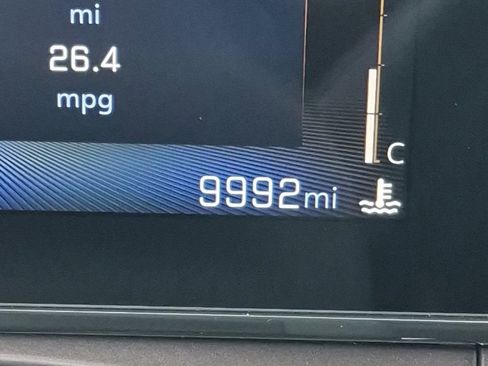 Used 2025 Chevrolet Trax ACTIV w/ Driver Confidence Package image 37