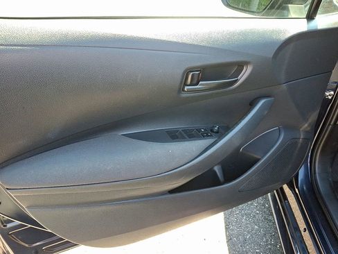 Used 2023 Toyota Corolla LE image 14