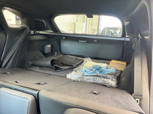 Used 2025 Lexus RX 350 AWD w/ Convenience Package image 27