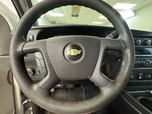Used 2017 Chevrolet Express 3500 LT w/ LT Preferred Equipment Group image 26
