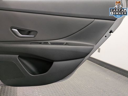 Used 2023 Hyundai Elantra SEL w/ Convenience Package image 26