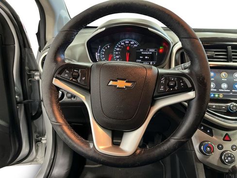 Certified 2018 Chevrolet Sonic Premier FWD image 12