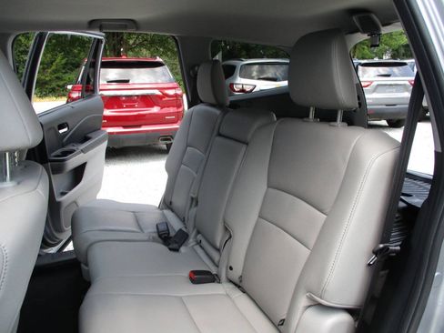 Used 2020 Honda Pilot EX-L image 31