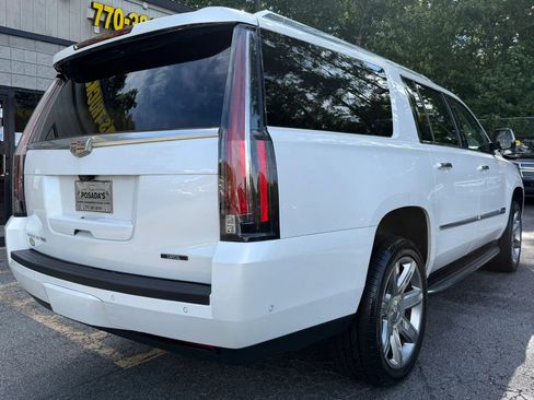 Used 2018 Cadillac Escalade ESV Luxury RWD image 7