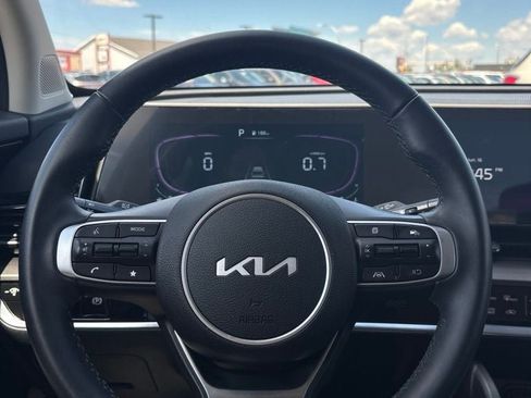 Used 2025 Kia Sportage EX AWD/4WD image 14