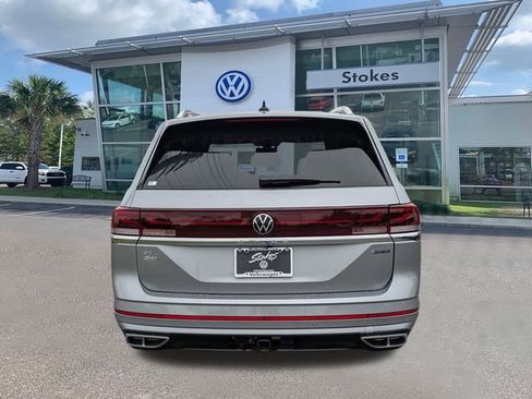 New 2026 Volkswagen Atlas SEL Premium R-Line AWD/4WD image 5