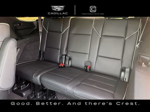Used 2024 Cadillac Escalade Premium Luxury w/ Performance Package AWD/4WD image 31