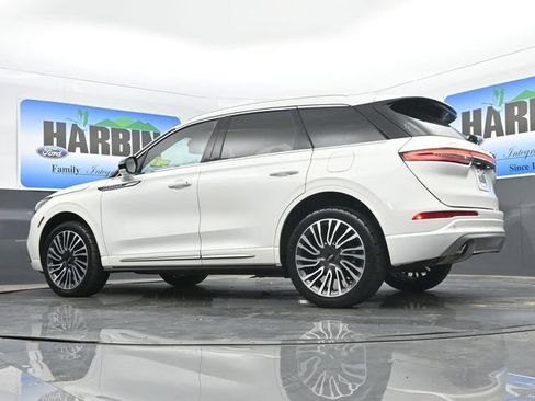 Used 2022 Lincoln Corsair Reserve w/ Sport Package AWD/4WD image 21