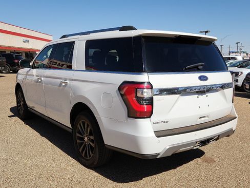 Used 2021 Ford Expedition Max Limited image 3