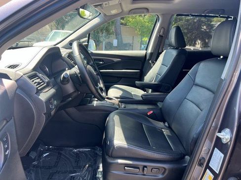 Used 2021 Honda Pilot Special Edition image 7